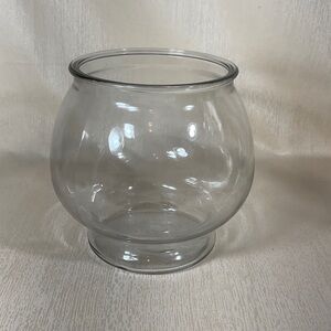 Clear Glass Footed Vase or Aquarium 1 plus gallon